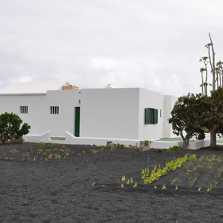 La Casita De Mari Carmen Country house Mala